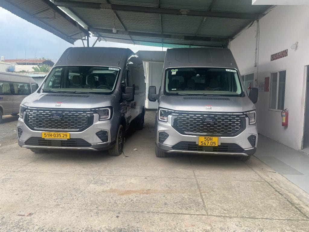 Thuê Xe 16 Chỗ Sân Bay Tân Sơn Nhất