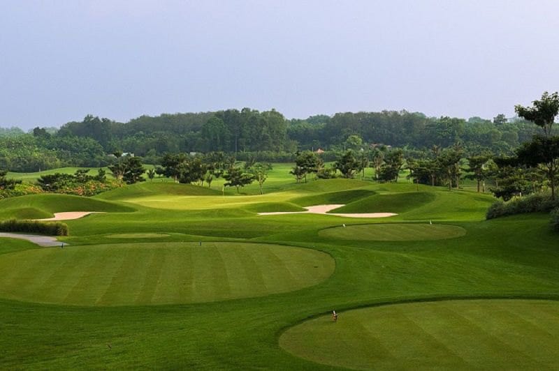 sân golf paradise