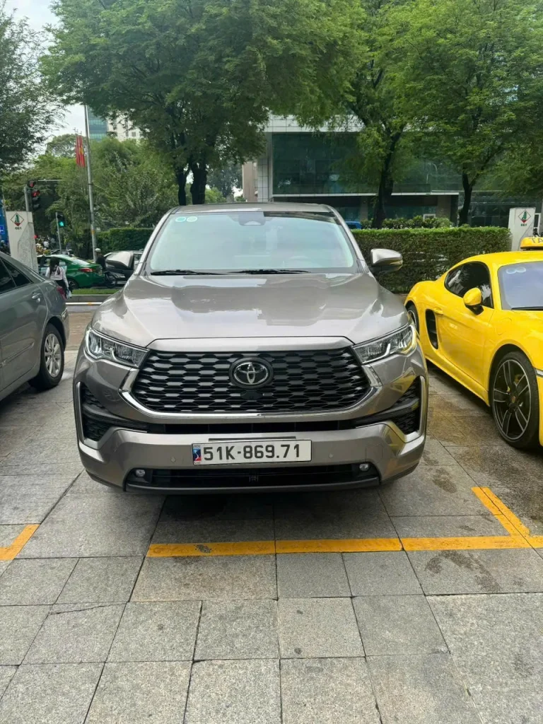 thuê xe 7 chỗ đi cần giờ