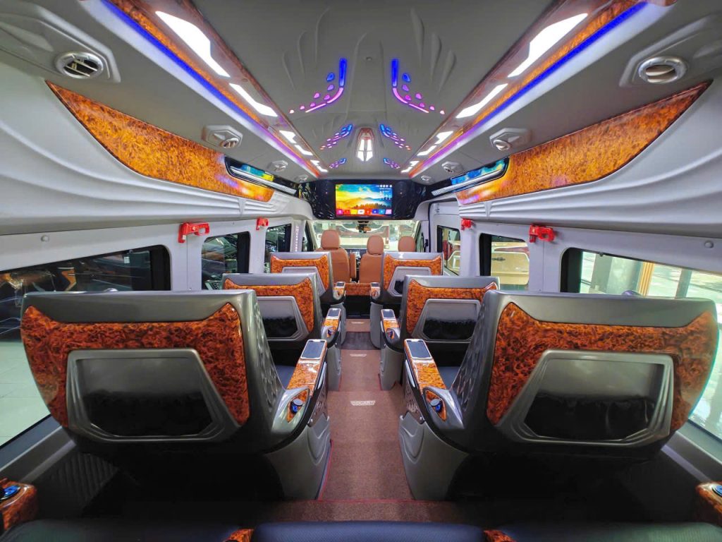 nội thất thuê xe limousine 11 chỗ