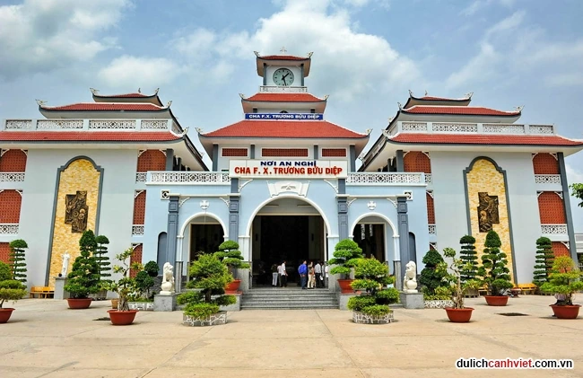 Cà Mau Bạc Liêu thuê xe một chiều về TPHCM