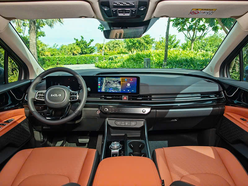 nội thất hàng ghế trước kia carnival