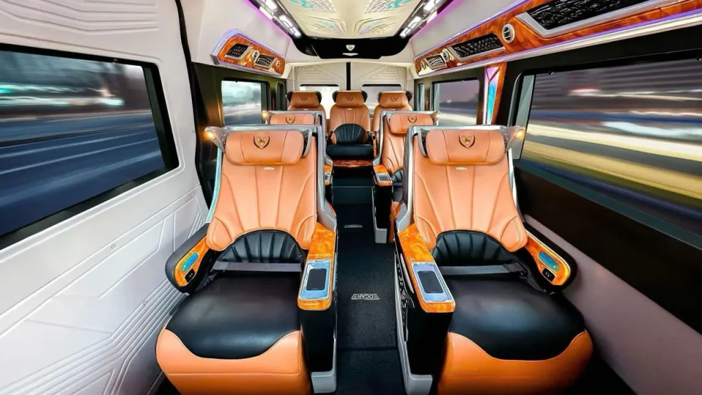 nội thất limousine 9 chỗ