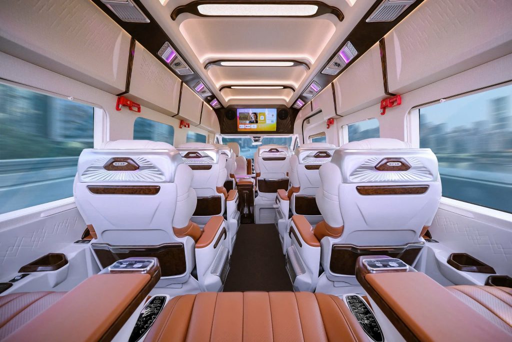 thuê xe limousine 11 chỗ