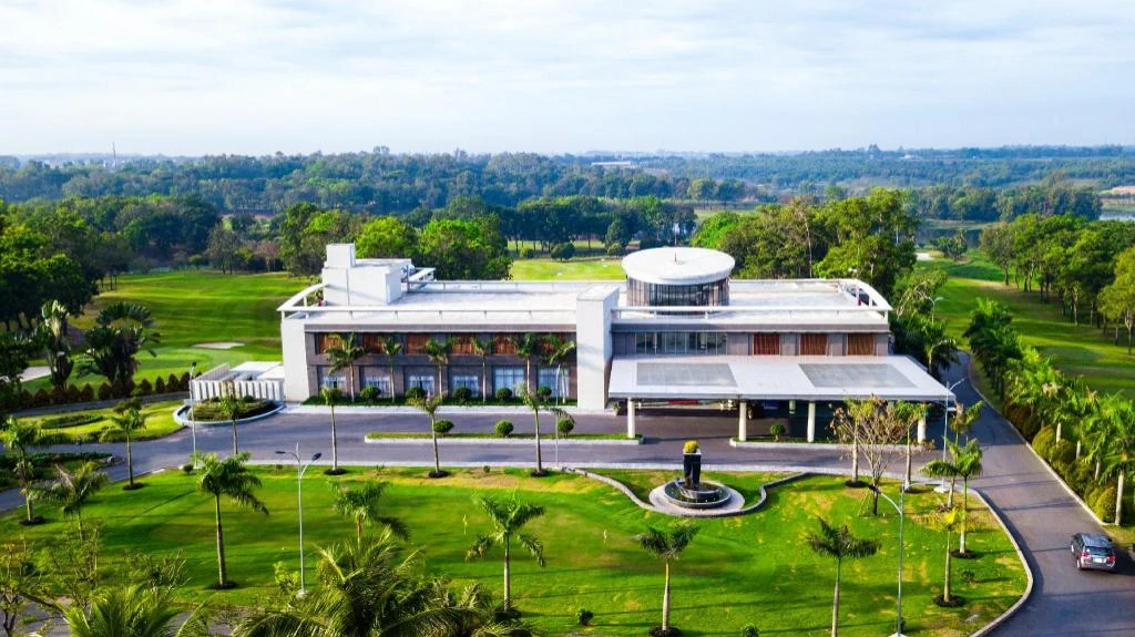 Thuê xe TPHCM đi Đồng Nai Golf Resort