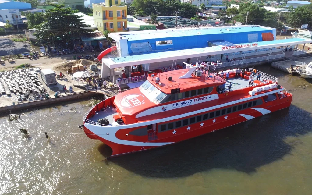 bến tàu cao tốc hà tiên