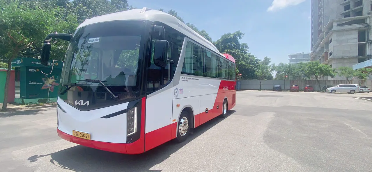 Thuê xe 34 chỗ tại TPHCM