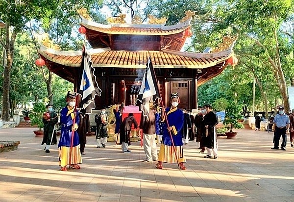 dinh thầy thím