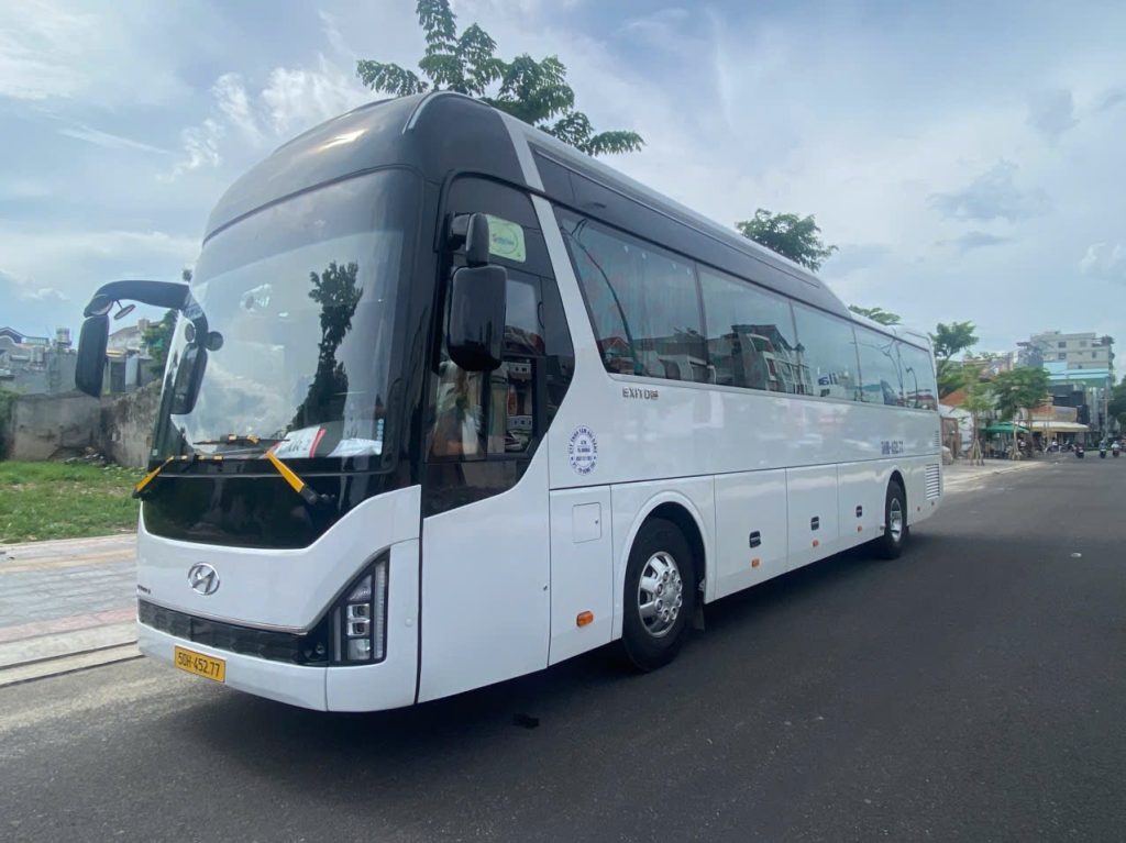thuê xe 45 chỗ đi Tiền Giang