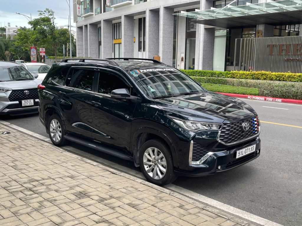 thuê xe 7 chỗ đi tỉnh giá rẻ