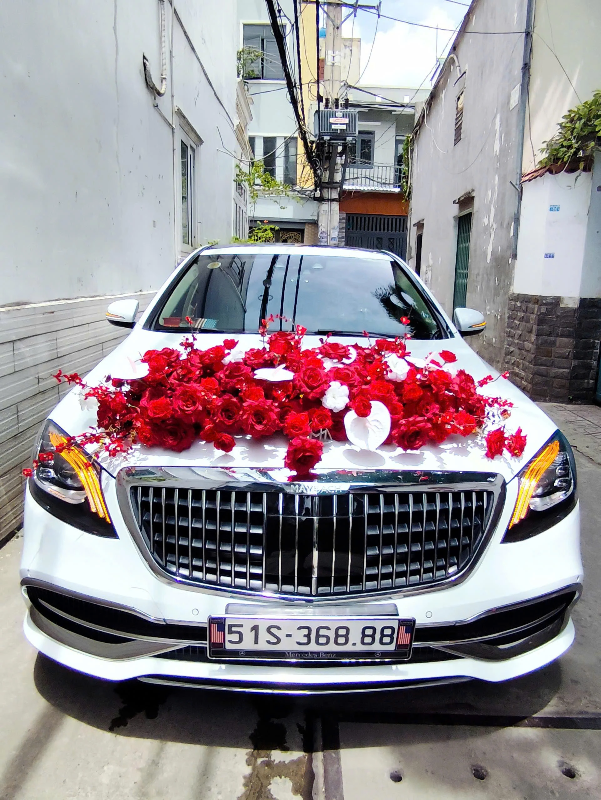 Thuê xe hoa Mercedes S450 tại TPHCM