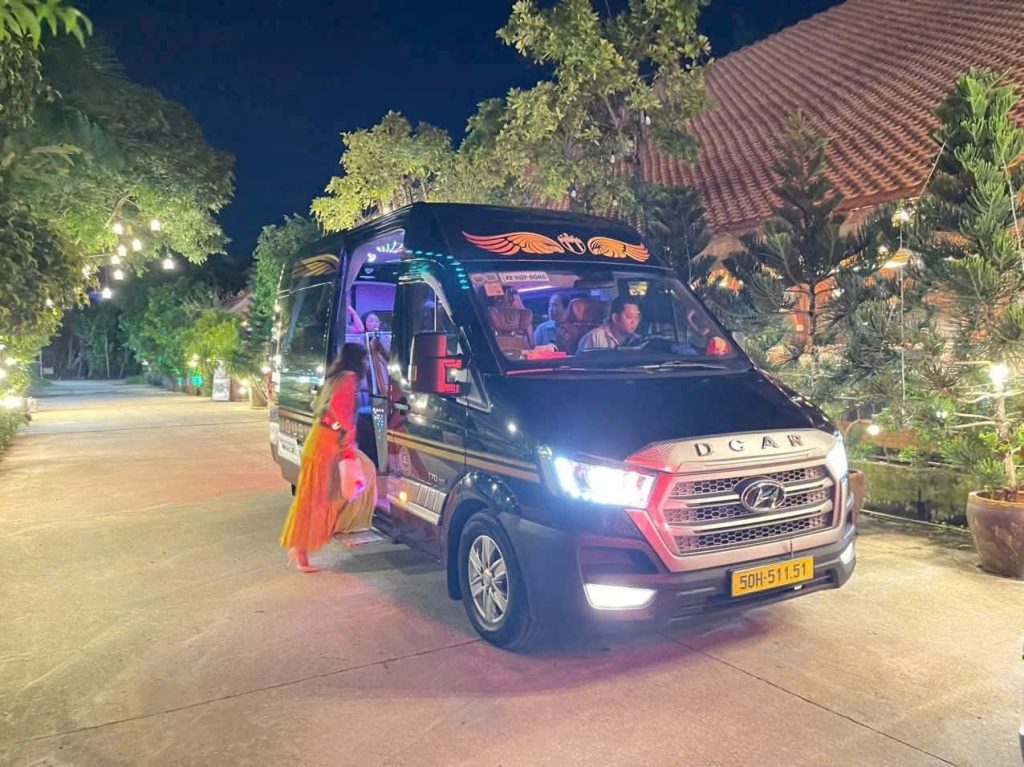 thuê xe limousine vip