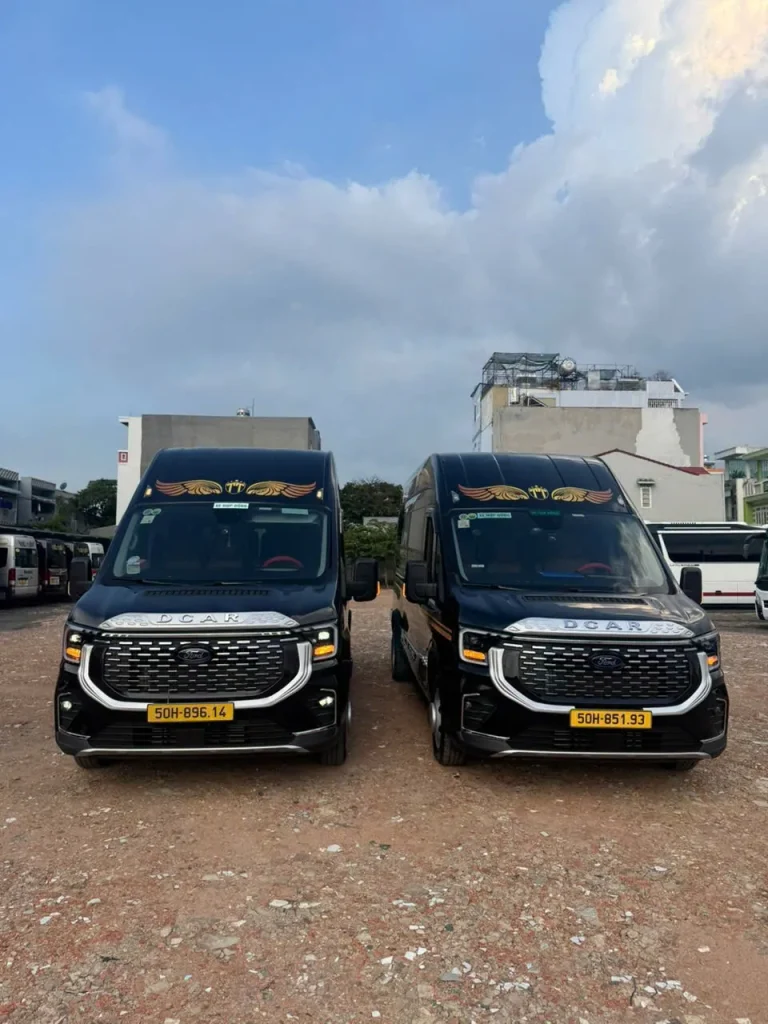 thuê xe limousine 9 chỗ giá rẻ