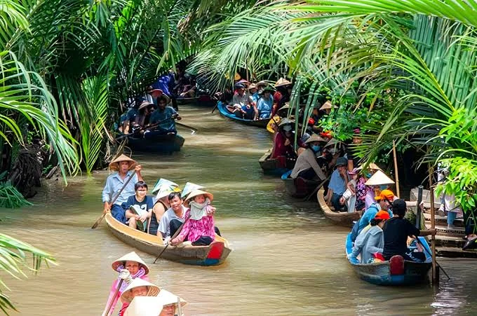 Con Phung visitor destination in Ben Tre